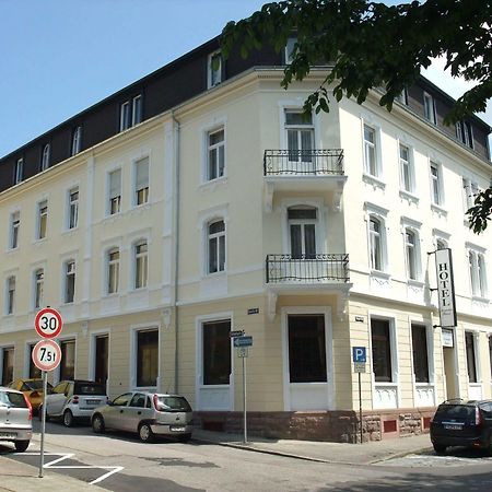 Hotel Deutscher Kaiser Baden-Baden Exterior foto